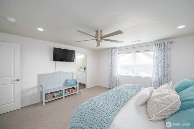 739 N Doumit Drive, Moses Lake, WA 98837