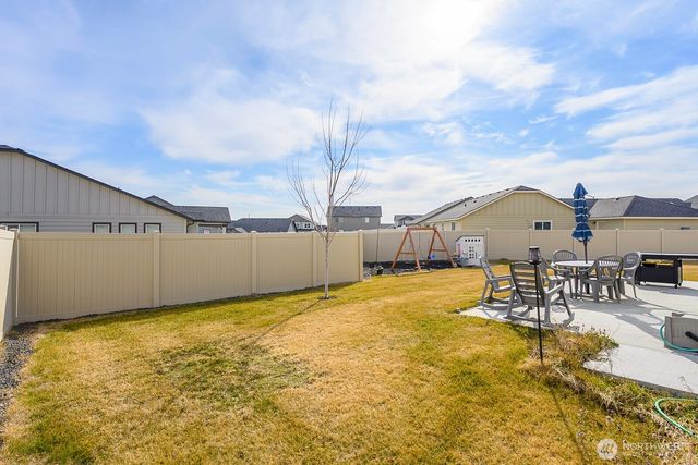 739 N Doumit Drive, Moses Lake, WA 98837