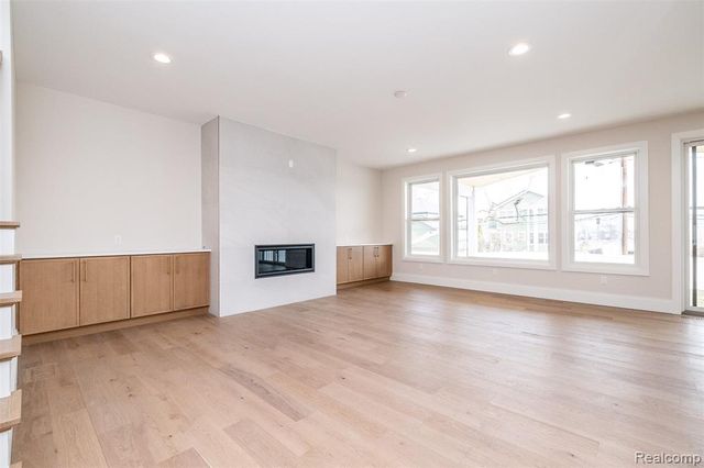 4428 Tonawanda Avenue, Royal Oak, MI 48073