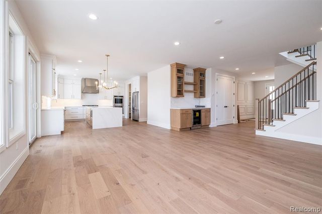 4428 Tonawanda Avenue, Royal Oak, MI 48073