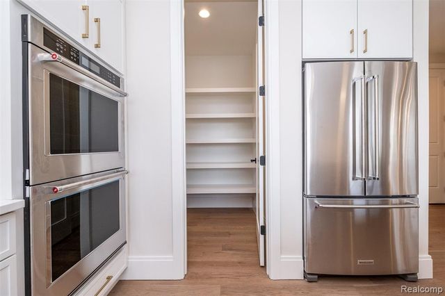 4428 Tonawanda Avenue, Royal Oak, MI 48073