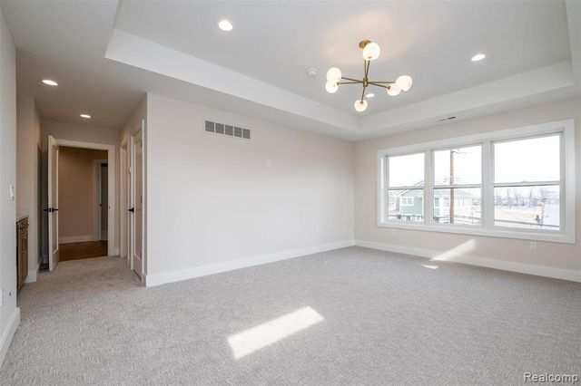 4428 Tonawanda Avenue, Royal Oak, MI 48073