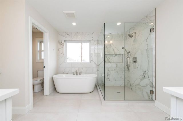 4428 Tonawanda Avenue, Royal Oak, MI 48073