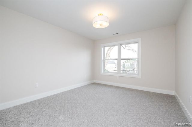 4428 Tonawanda Avenue, Royal Oak, MI 48073