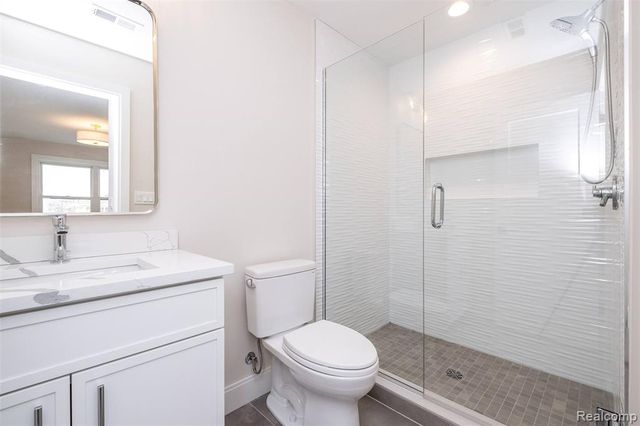 4428 Tonawanda Avenue, Royal Oak, MI 48073