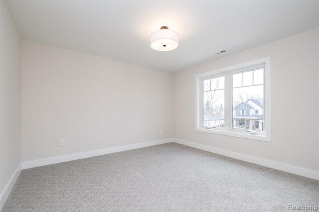 4428 Tonawanda Avenue, Royal Oak, MI 48073