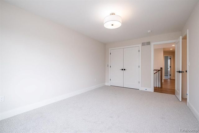 4428 Tonawanda Avenue, Royal Oak, MI 48073