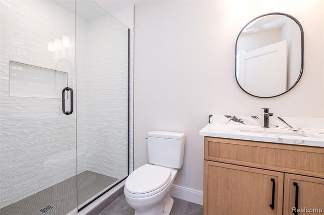 4428 Tonawanda Avenue, Royal Oak, MI 48073