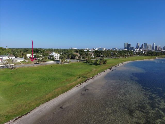1817 BEACH DRIVE SE, St Petersburg, FL 33705