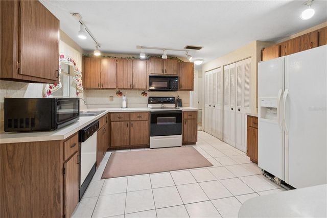 15851 NE 15TH STREET, Williston, FL 32696