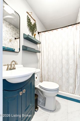 314 E Main St, Simpsonville, KY 40067