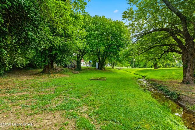 314 E Main St, Simpsonville, KY 40067