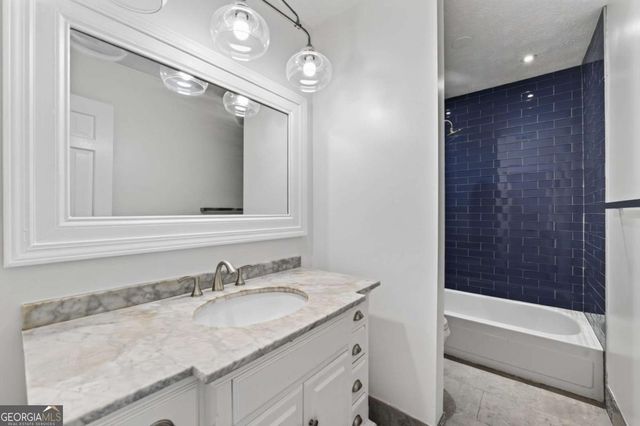 2920 Lavista Way, Decatur, GA 30033