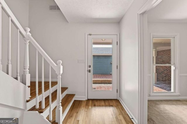 2920 Lavista Way, Decatur, GA 30033