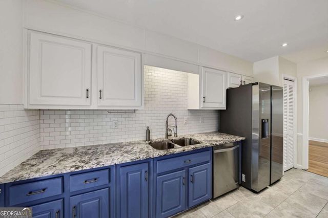 2920 Lavista Way, Decatur, GA 30033