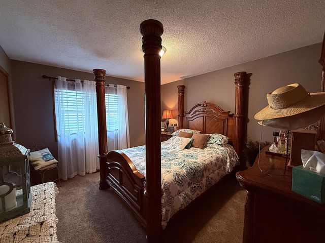 1402 William Avenue, Montevideo, MN 56265