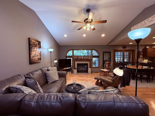 1402 William Avenue, Montevideo, MN 56265