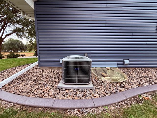 1402 William Avenue, Montevideo, MN 56265