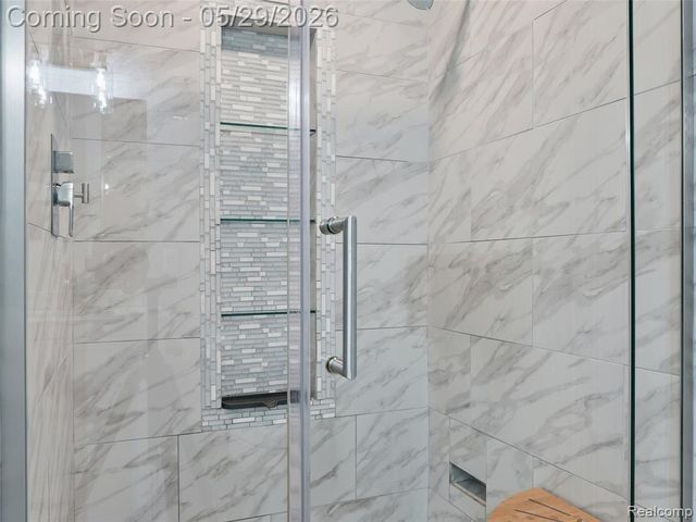 15581 Spiceway, Fraser, MI 48026