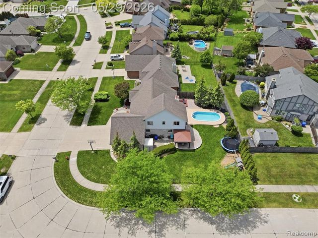 15581 Spiceway, Fraser, MI 48026