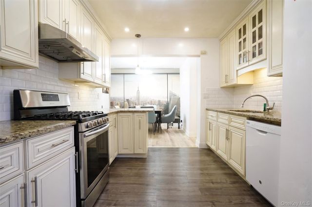 94-30 58th Avenue 1E, Elmhurst, NY 11373