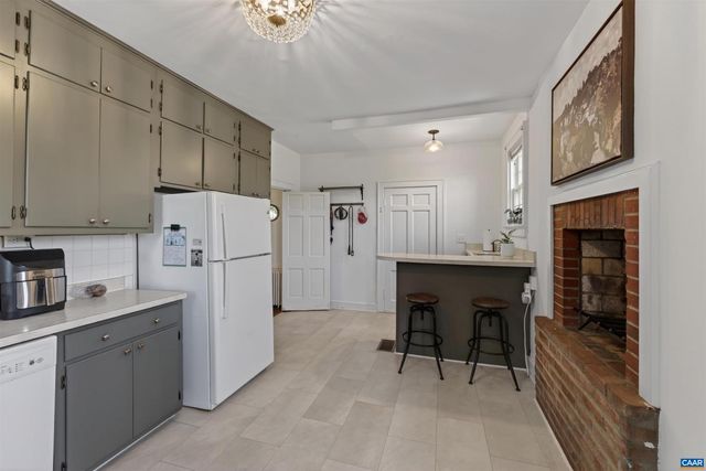 2840 ZION RD, Troy, VA 22947