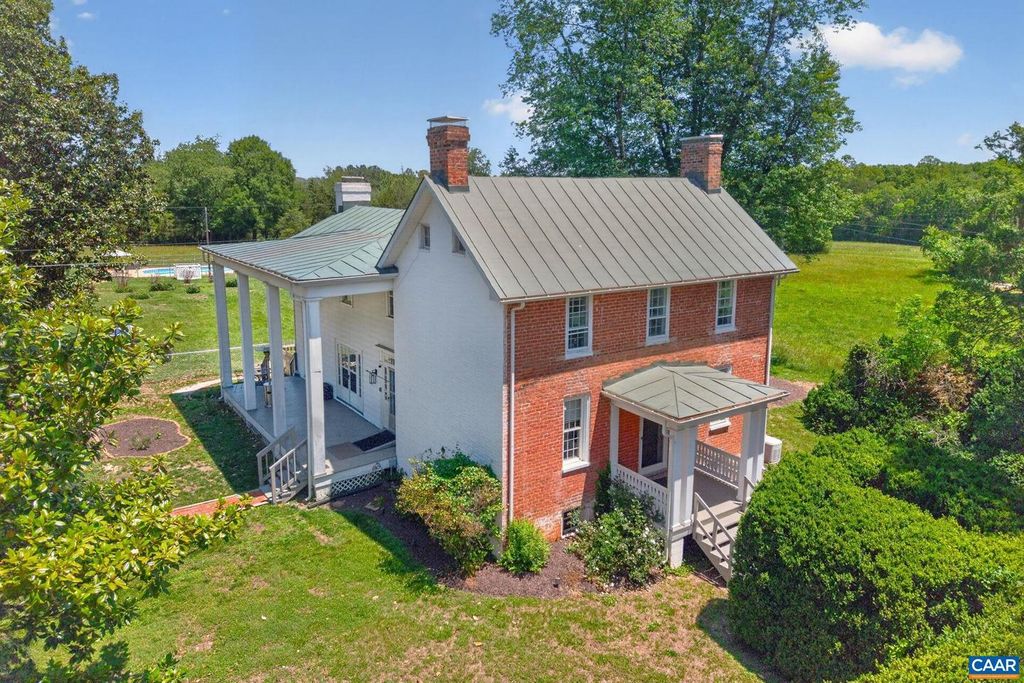 2840 ZION RD, Troy, VA 22947