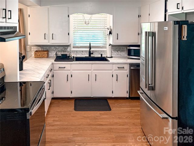 2011 Mountain Creek Road, Albemarle, NC 28001