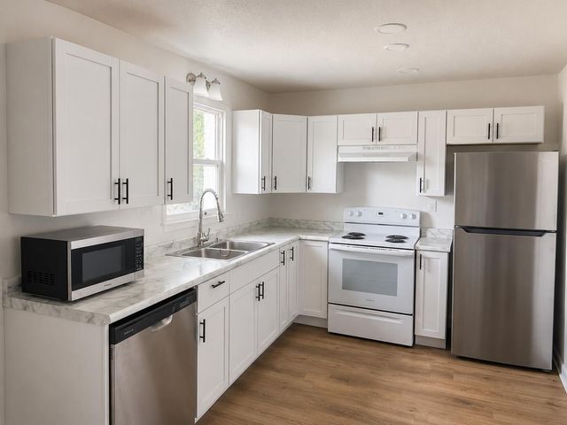 4714 RICE RD, Columbia, MO 65202