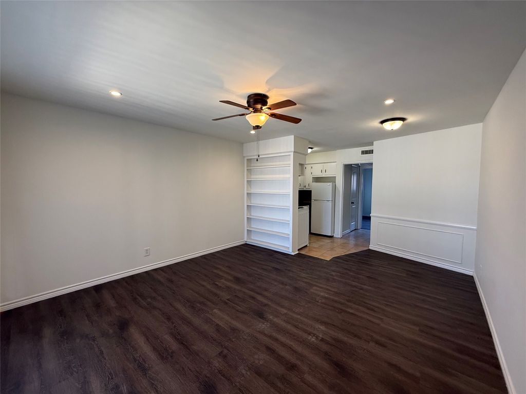 5001 Bowser Avenue 222, Dallas, TX 75209