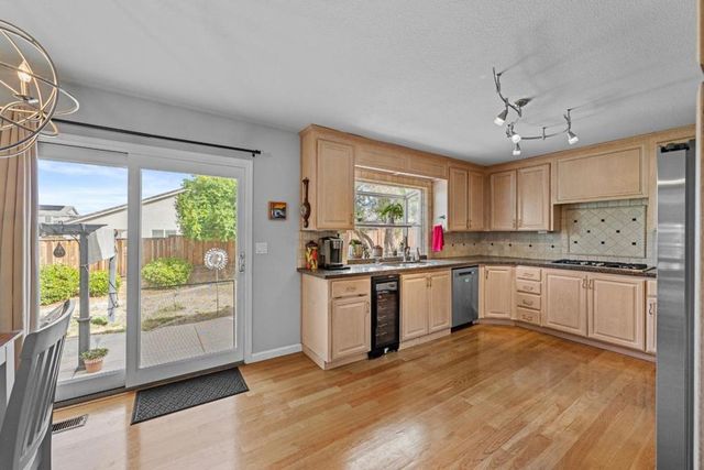 441 Tierra Del Sol, Hollister, CA 95023