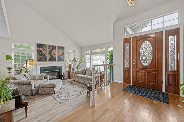 441 Tierra Del Sol, Hollister, CA 95023