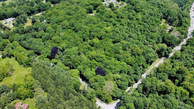 15 Darlington Road, Bedford, NY 10549