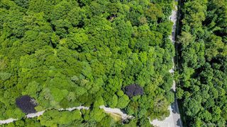 15 Darlington Road, Bedford, NY 10549