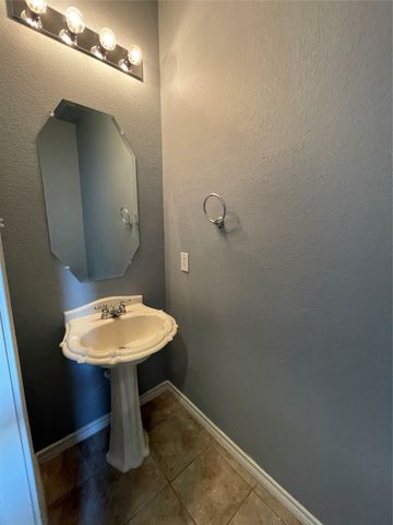 208 Mozart Way, Mckinney, TX 75072