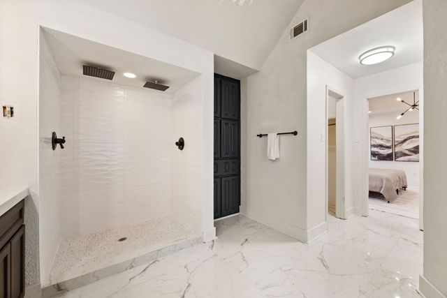 504 Sagebrush Street, Colleyville, TX 76034