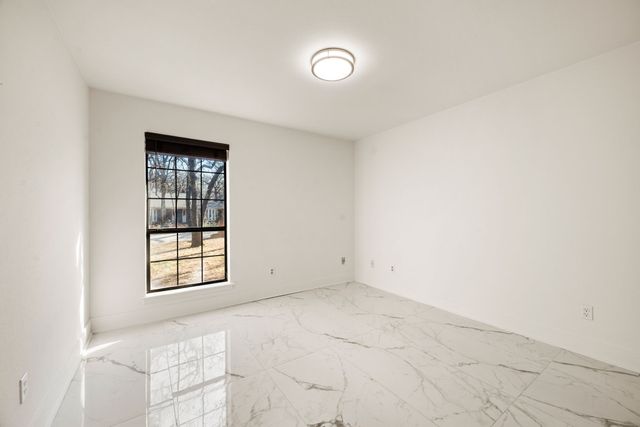 504 Sagebrush Street, Colleyville, TX 76034