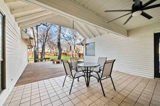 504 Sagebrush Street, Colleyville, TX 76034