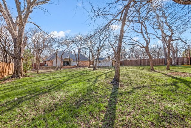 504 Sagebrush Street, Colleyville, TX 76034