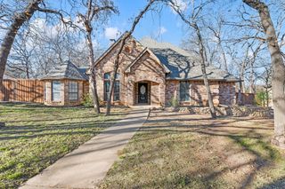 504 Sagebrush Street, Colleyville, TX 76034