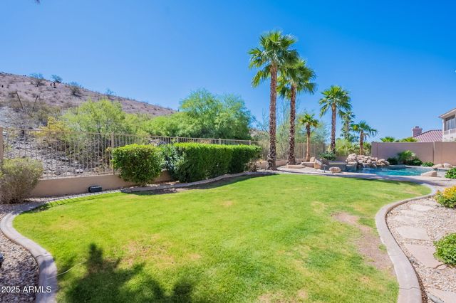 16441 S MOUNTAIN STONE Trail, Phoenix, AZ 85048