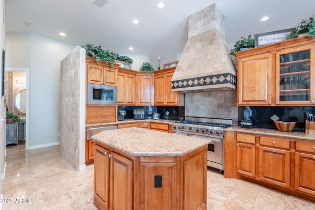 16441 S MOUNTAIN STONE Trail, Phoenix, AZ 85048