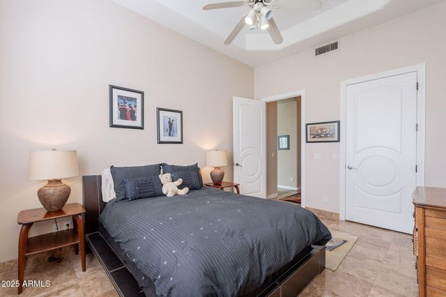 16441 S MOUNTAIN STONE Trail, Phoenix, AZ 85048