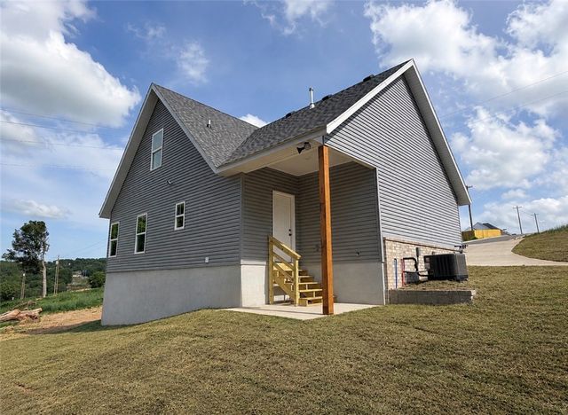 356 LaVona Lane, Huntsville, AR 72740