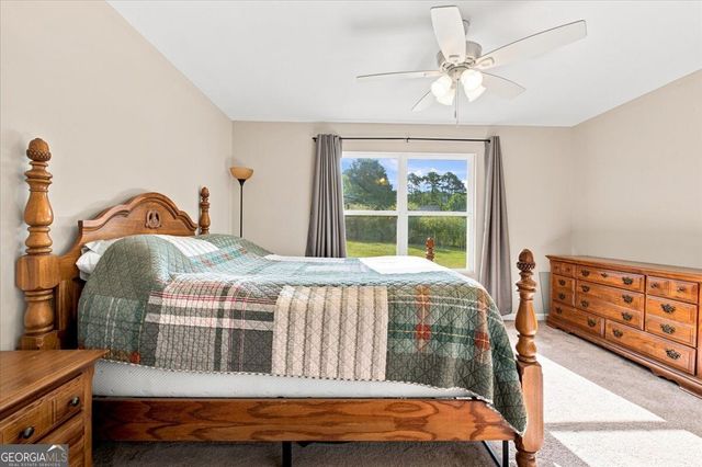 8 Fernwood Way NE, Rome, GA 30161