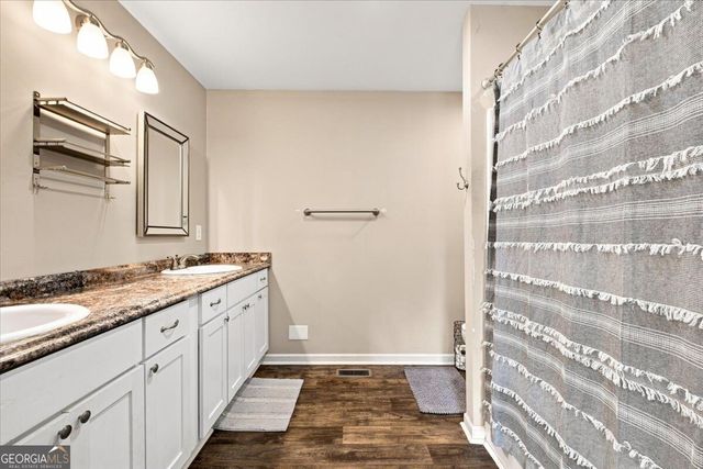 8 Fernwood Way NE, Rome, GA 30161