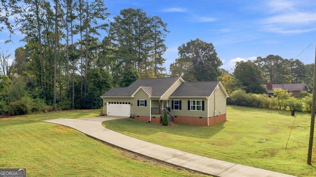 8 Fernwood Way NE, Rome, GA 30161