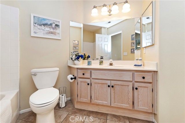 23990 Via Pamilla, Murrieta, CA 92562