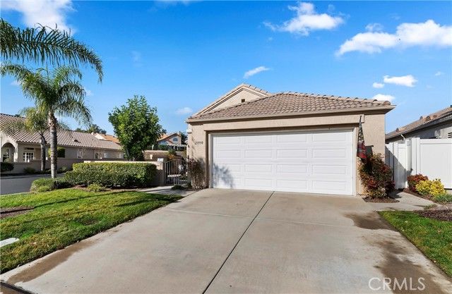 23990 Via Pamilla, Murrieta, CA 92562