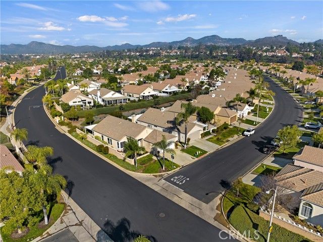 23990 Via Pamilla, Murrieta, CA 92562